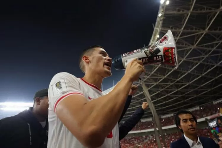 Jay Idzez ingin Timnas Indonesia dapat bangkit setelah menelan kekalahan lawan Jepang. (Foto: Instagram/jayidzez)