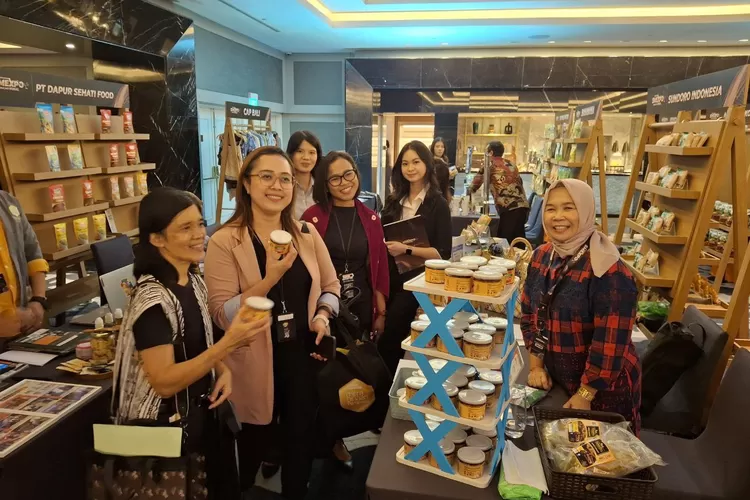 Sanrah Food, UMKM kuliner binaan BRI, sukses ekspansi pasar internasional berkat pembiayaan UMKM BRI dan dukungan expo. (Foto: Dok. BRI)