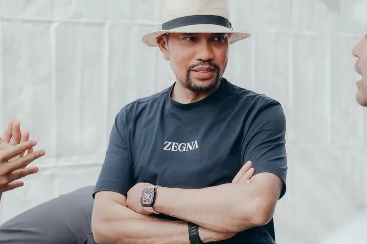 Ahmad Sahroni (Foto: Instagram / @ahmadsahroni88)