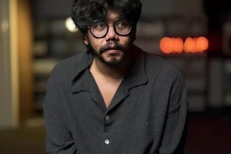 Ferry Irwandi tanggapi laporan aparat dan DPR dengan tekankan keadilan bagi korban (Foto: Instagram/@irwandiferry)