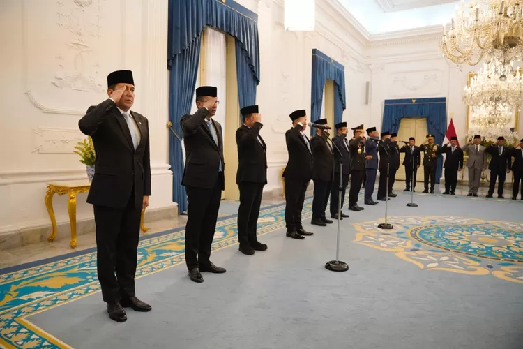 Mahfud MD tergabung dalam Komite Reformasi Polri bentukan Presiden Prabowo. Publik menyoroti dominasi unsur polisi dan pemerintah. (Dok. Sekretariat Presiden)