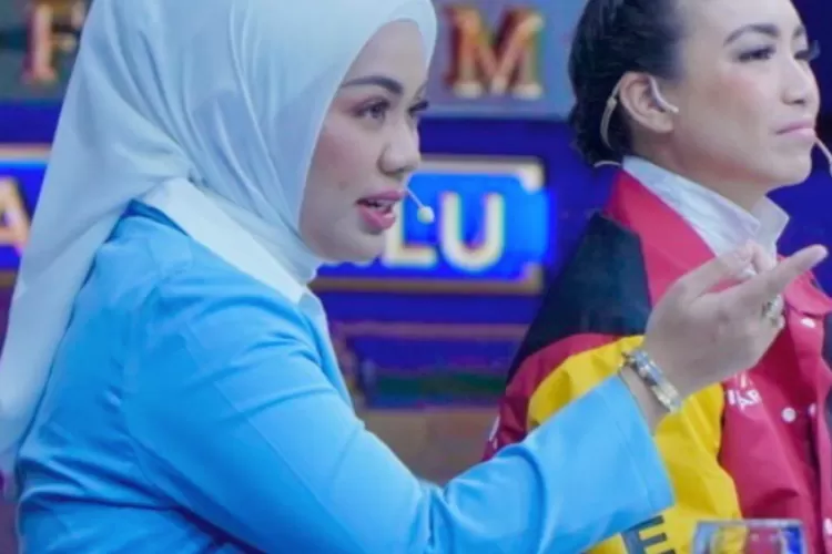 Anak Ketum PAN Zita Anjani Flexing Sumbang Jam Tangan Rolex Rp250 Juta