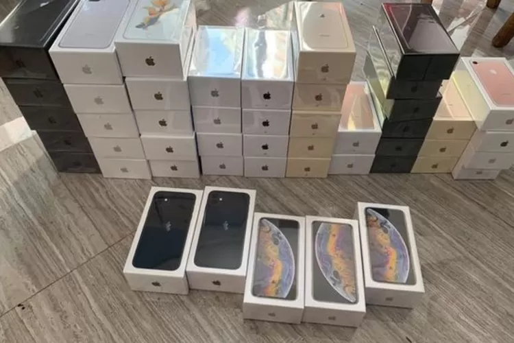 Ilustrasi: UPDATE HARGA iPhone Terbaru di iBOX. (Foto/Pinterest.)