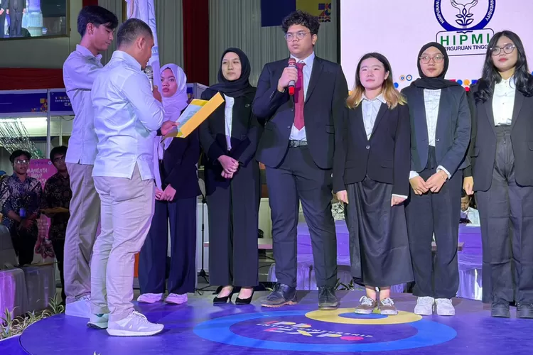 Pelantikan Ketua HIPMI Kota Bogor IPB. (Foto/Dok. Istimewa.)