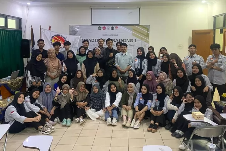 Himpunan Mahasiswa PENMAS UIKA Bogor Adakan Acara IMADIKLUS Training 1 (Akhmad Eka Shihabudin)