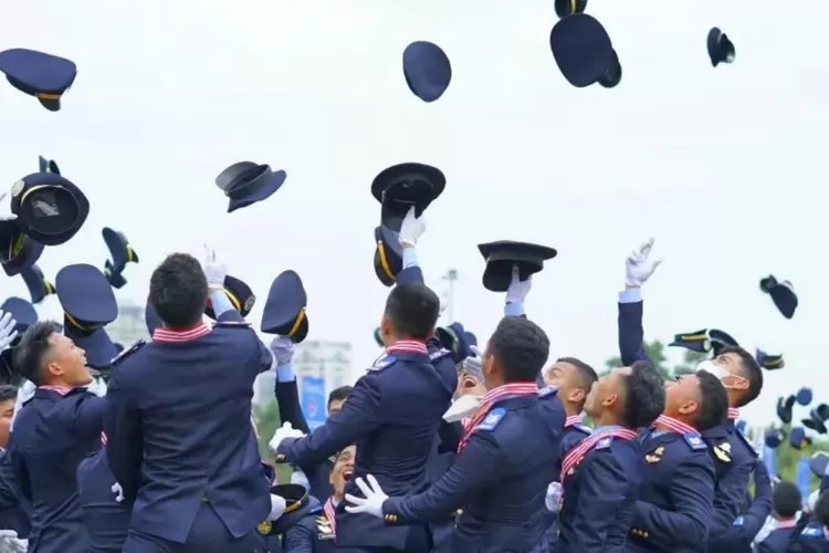 Beasiswa sekolah dinas (Muhammad Farrel Kresnaldy)