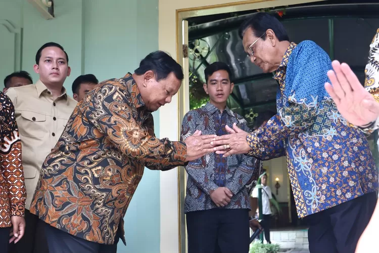 Sri Sultan Hamengku Buwono X Bertemu Prabowo-Gibran