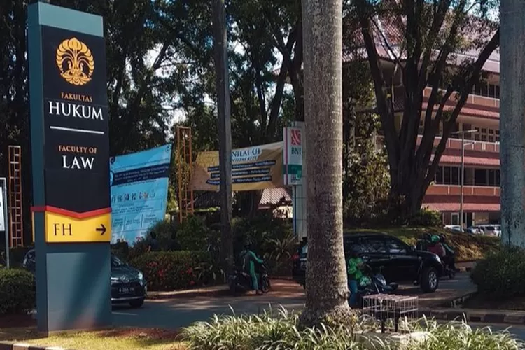 Jakarta sebagai pusat kegiatan akademis yang dinamis, menawarkan berbagai pilihan perguruan tinggi negeri (PTN) unggulan (Gina Qurrota Aini Darmawan)