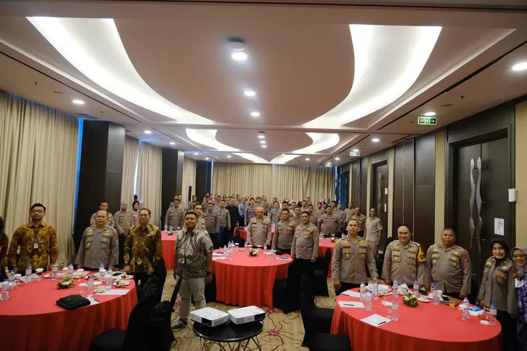 Pertamina Patra Niaga Regional Jawa Bagian Barat Bersama dengan Polda Jabar