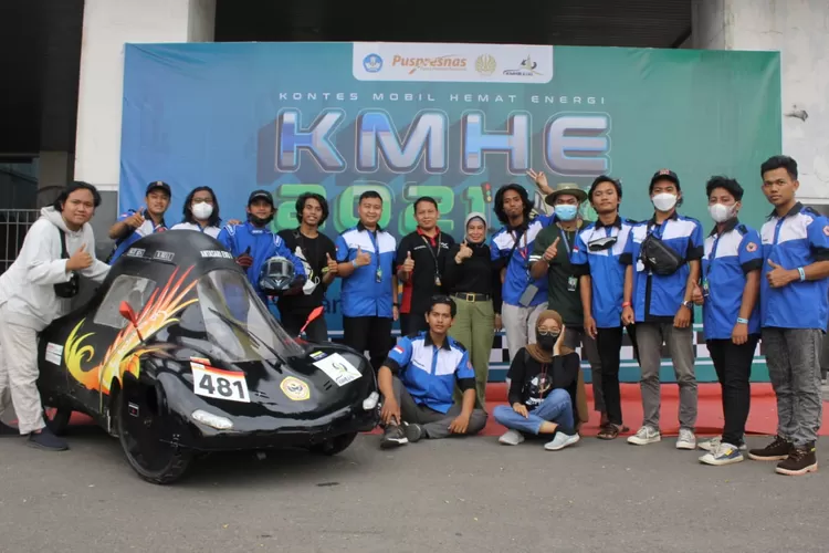 Kontes Mobil Hemat Energi.