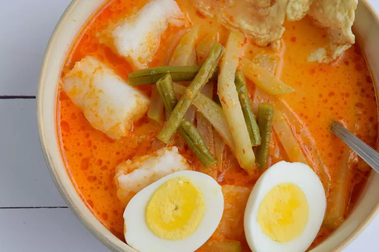 Resep Lontong Sayur Tradisional, Menu Berbuka Puasa yang Lezat Serta Menggugah Selera.
