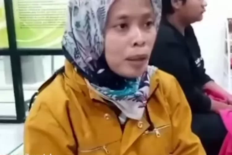 Adawiah guru SMK Lingga Kencana ceritakan bus sebelum rem blong di Ciater. (FOTO/Istimewa.)