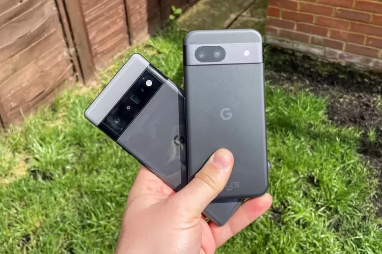 Google Pixel 8a vs Google Pixel 6 Pro: Perbandingan, Keunggulan, Serta Kekurangan Kedua Smartphone Ini!