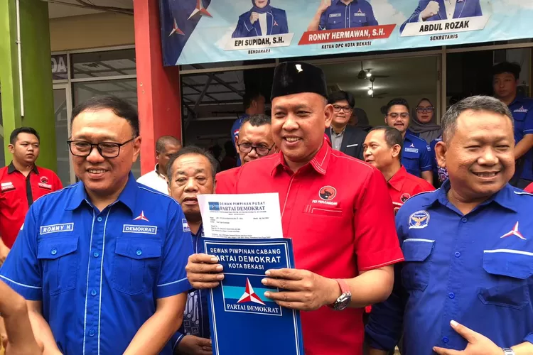 Bakal Calon Wali Kota Bekasi Tri Adhianto. (Foto/Fajar Saputra.)