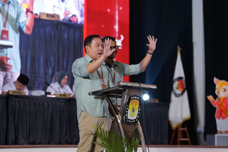 Calon Wali Kota Bogor Dokter Rayendra dapat nomer urut 5. (Foto/Tim Publikasi.)