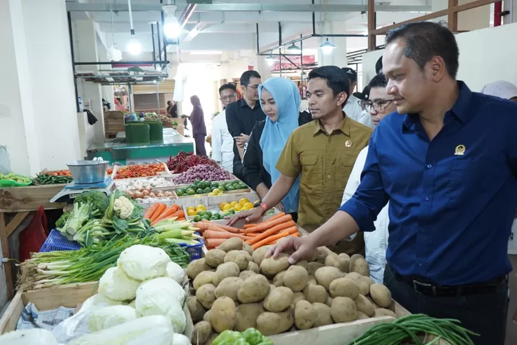 Komisi III DPRD Kota Bogor sidak ke Pasar Jambu Dua. (Foto/Setwan Kota Bogor.)
