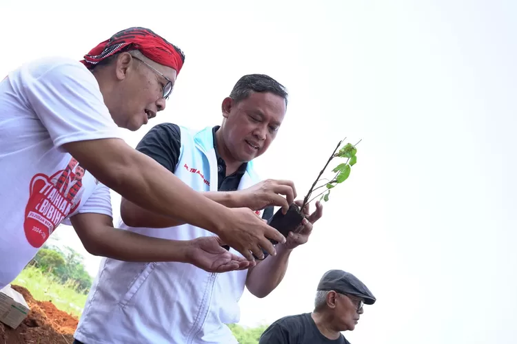 Calon Wali Kota Bekasi, Tri Adhianto. (Foto/Fajar Saputra.)