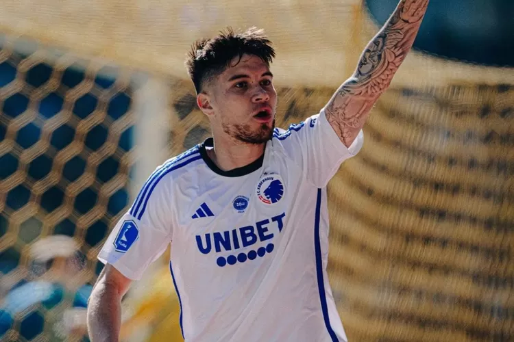 Kevin Diks Saat Selebrasi (Foto/Instagram @kevindiks2)