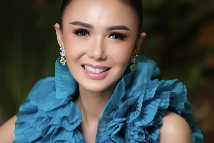 Yuni Shara Dirikan PAUD dengan SPP Rp 3.500, Warganet Terkesan dengan Kepeduliannya pada Pendidikan (instagram @yunishara)