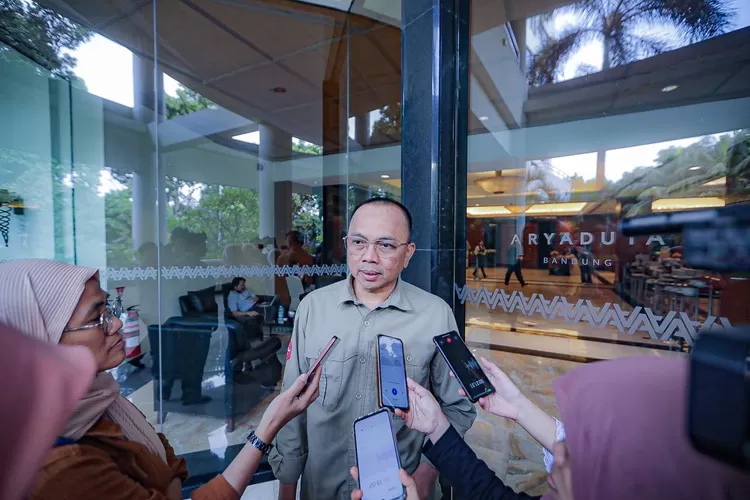 Dorong Perluasan Digitalisasi, Pemkot Bandung Akselerasi Implementasi Elektronifikasi Transaksi. (Foto/Humas Pemkot Bandung)