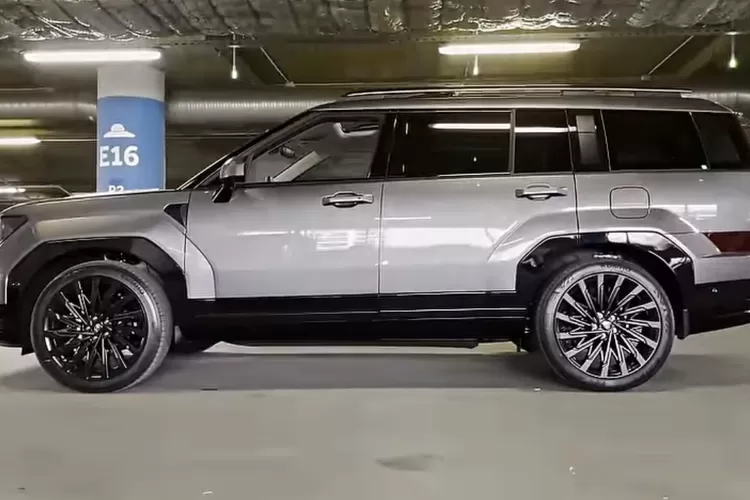 Hyundai Santa Fe Keluaran Terbaru 2024