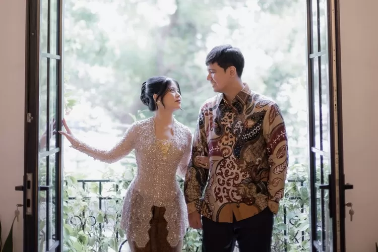 Frans Faisal Resmi Melamar Indah Tri Pertiwi, Momen Penuh Haru di Jakarta