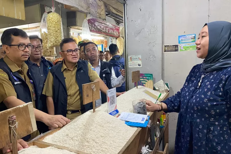 Pemkot Bandung Pastikan Kestabilan Stok dan Harga Pangan Jelang Nataru. (Foto/Humas Pemkot Bandung.)
