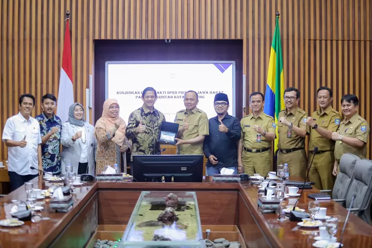 Pemkot Bandung dan DPRD Jabar Bersinergi Atasi Isu Strategis. (Foto/Humas Pemkot Bandung.)