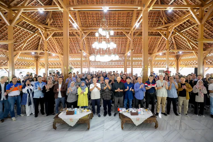 Pemkot Bandung Dapat Tambahan 5 Ritasi ke TPA Sarimukti, Target Kembali ke 140 Rit dalam Sebulan. (Foto/ Humas Pemkot Bandung.)