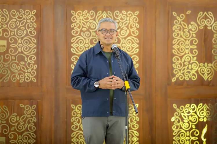 Farhan Bakal Sinergikan Purna Babinsa dengan Linmas. (Foto/Humas Kota Bandung.)