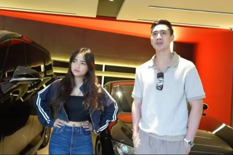 Verel Bramasta dan Fuji: Teka-Teki Cinta yang Membuat Baper Netizen