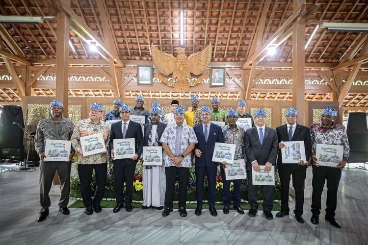 Peringati 70 Tahun KAA, Bandung Diresmikan sebagai Ibu Kota Bangsa Asia dan Afrika. (Foto/Humas Kota Bandung.)