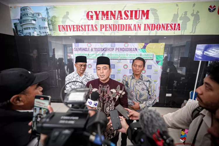 Wakil Wali Kota Bandung, Erwin&nbsp;di Gymnasium Universitas Pendidikan Indonesia, Kota Bandung, Sabtu 10 Mei 2025. (Foto/Humas Kota Bandung.)