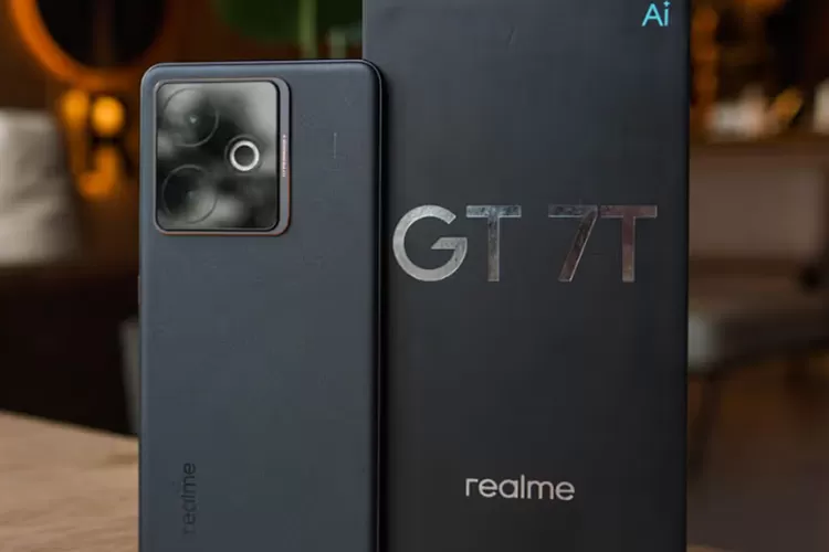 Realme GT 7 dan Realme GT 7T Bawa Spesifikasi Cukup Berbeda dan harga yang bervarian.