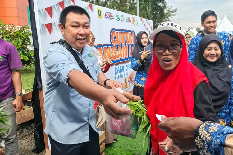 Dinas Ketahanan Pangan Kabupaten Bogor Ajak Warga Cintai Pangan Lokal Lewat BAGAS di Kabogorfest 2025 (Foto/Humas Kabupaten Bogor.)