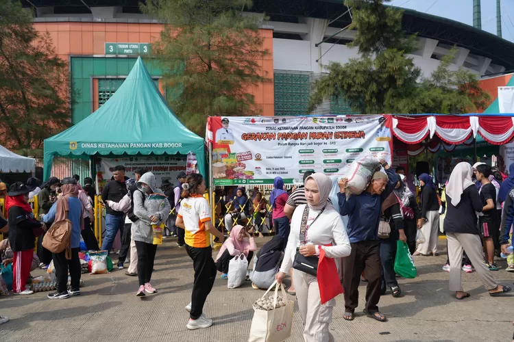 Gerakan Pangan Murah KaBogorFest 2025 Gagasan Pemkab Bogor Disambut Antusiasme Warga. (Foto/Diskominfo Kabupaten Bogor.)