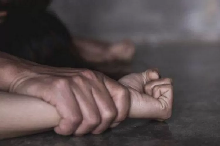 Mantan MasterChef Indonesia Diduga Lakukan Pencabulan Anak Dibawah Umur dengan Modus Bagi-bagi Jajanan.