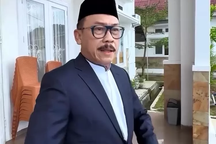 Foto - Gubernur Sulbar, Suhardi Duka (Foto/Instagram - Suhardi_duka)