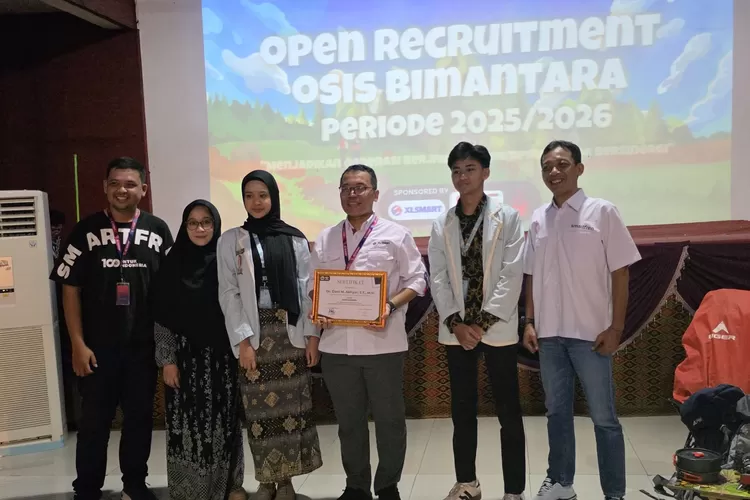 Teman Pintar Lakukan Edukasi Literasi Digital, Sasar 2.640 Pelajar &amp; UMKM di Empat Kota. (Foto/XLSMART.)