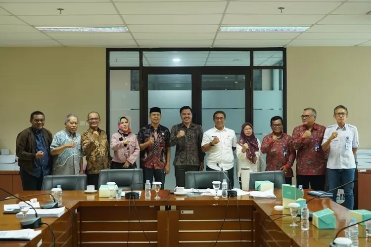 Jajaran Komisi DPRD Kota Bogor pasca Kebijakan Umum Anggaran dan Prioritas dan Plafon Anggaran Sementara (KUA-PPAS) untuk tahun anggaran 2026. (Foto/HUMPROPUB.)
