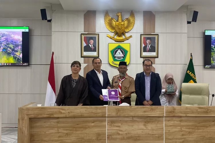 Pemerintah Kabupaten (Pemkab) Bogor menerima kunjungan delegasi Republik Turki, di Ruang Rapat Bupati Bogor, Cibinong, Rabu (10/9). (Foto/Tim Komunikasi Publik/Diskominfo Kabupaten Bogor.)