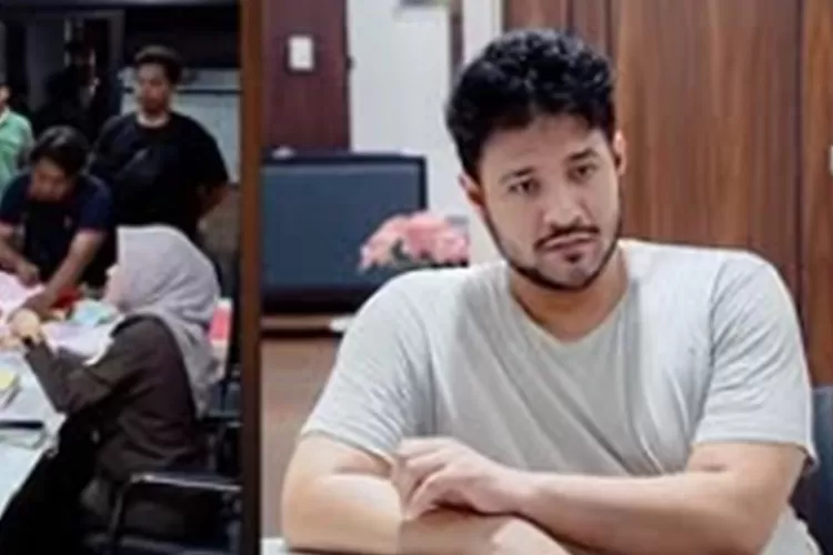 Kasus Ammar Zoni membuka perdebatan baru: apakah penjara di Indonesia masih berfungsi sebagai tempat pembinaan, atau justru jadi ladang kejahatan baru. Foto: Instagram/kejari.jakpus