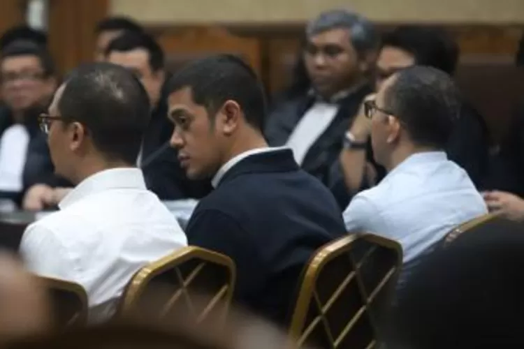 Muhammad Kerry Adrianto Riza saat menghadiri sidang perdana kasus korupsi minyak mentah Rp285 triliun di Pengadilan Negeri Jakarta Pusat. Foto: Tangkapan Layar Instagram.