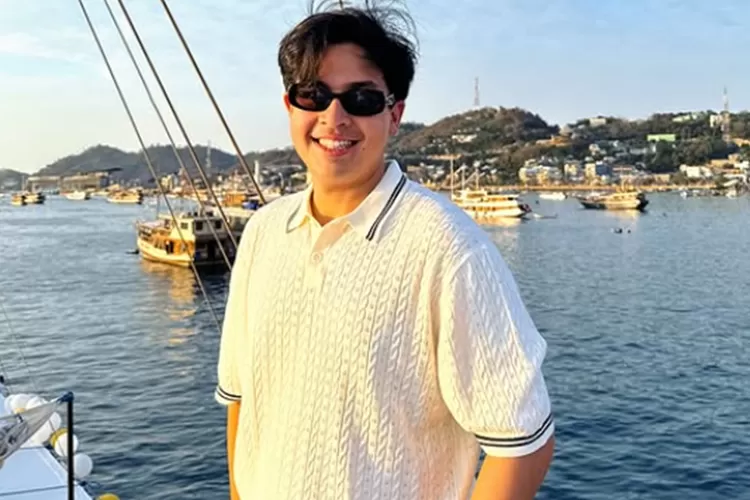 Jerome Polin menulis pesan mengharukan di Instagram untuk kesembuhan sang ayah. Foto: Instagram/@jeromepolin