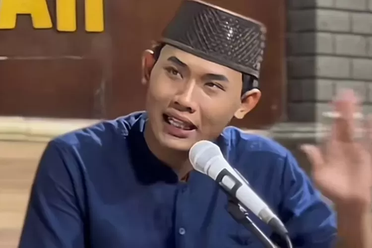 Gus Elham Yahya saat kegiatan dakwah sebelum video kontroversialnya viral di media sosial. Foto: Istimewa.
