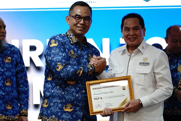 Sekda Ajat Paparkan Program Pangan Digital Bogor di Penjurian I-SIM. (Foto/Humas Kabupaten Bogor.)