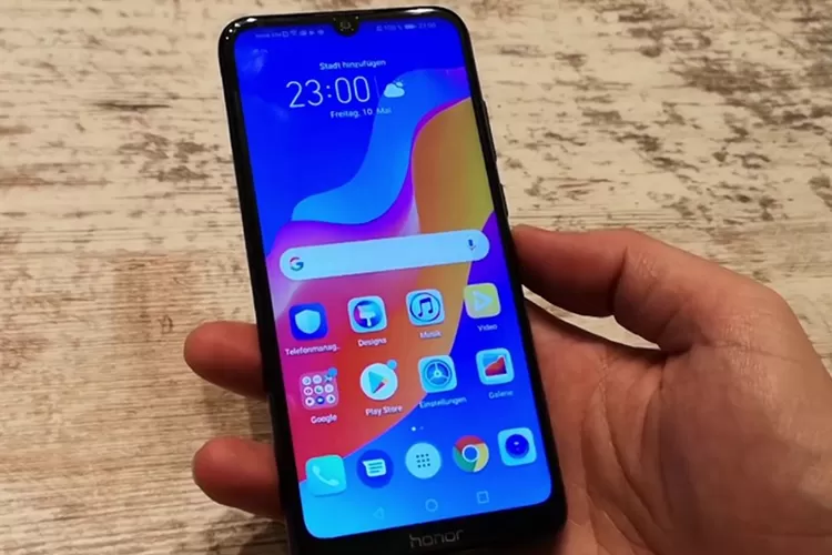 Huawei Honor 8A salah satu HP Huawei 1 jutaan yang masih layak untuk pelajar dan mahasiswa di 2025. Foto: Istimewa.