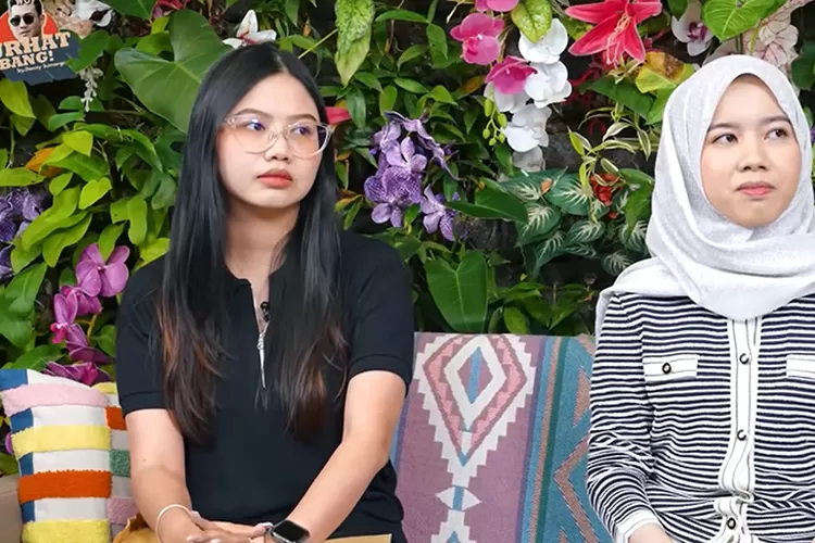 Para korban WO Ayu Puspita terus berdatangan membuat laporan usai acara pernikahan mereka gagal digelar. Foto: Tangkapan layar YouTube Denny Sumargo.