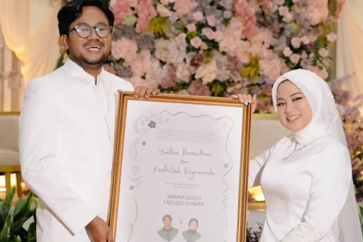 Yudha Keling dan Fadhilah Eryanda saat prosesi akad nikah di Bogor, Sabtu (13/12/2025). Foto: Instagram/@yudhakhel