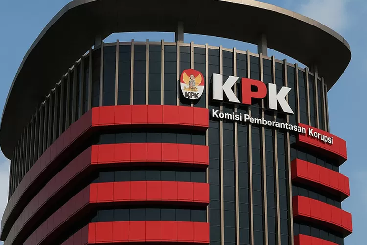 Tim KPK menggelar operasi tangkap tangan di Banten dan Jakarta, sembilan orang diamankan termasuk oknum jaksa. Foto: Istimewa.